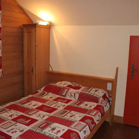 Chalet Chalet Pra-loup, 4 Pieces, 8 Personnes - Fr-1-691-33 *