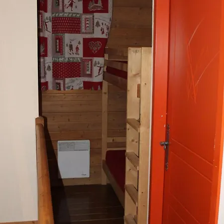 Chalet Pra-loup, 4 Pieces, 8 Personnes - Fr-1-691-33 Chalet Pra Loup